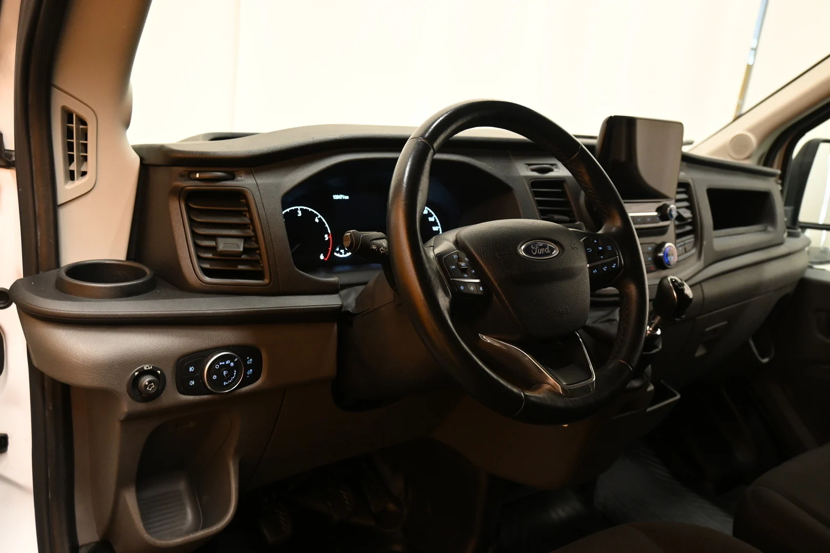 Car Image - 2yRXuLFE3yGqgjRNBeX9ny