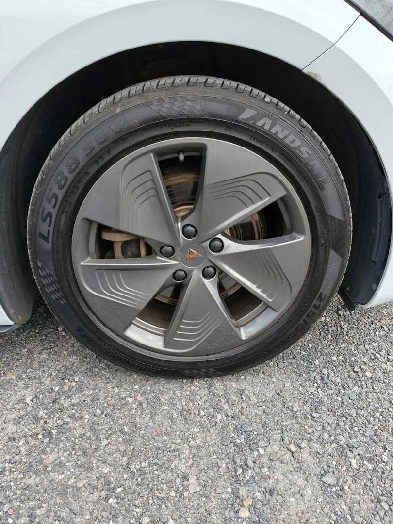 Car Image - 68JdaQUGctYS3L2aqNZ6Hy