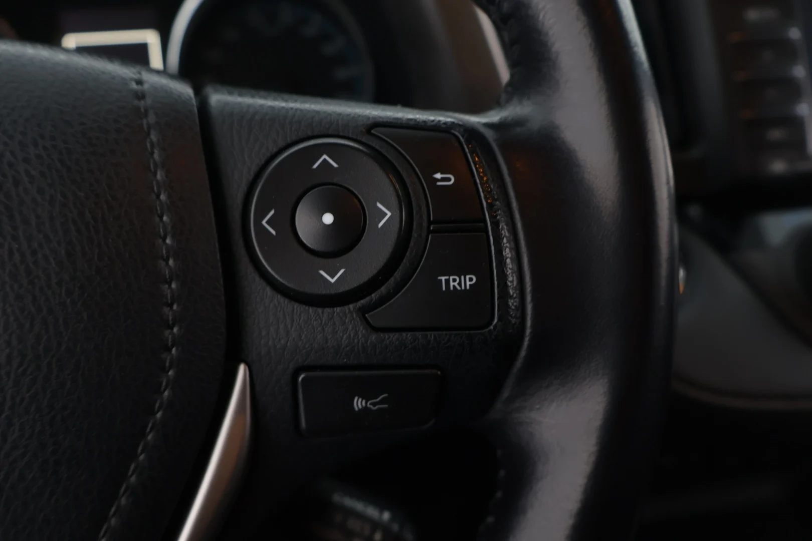 Car Image - 33u21X6WCk7S8zOY34Rl8C