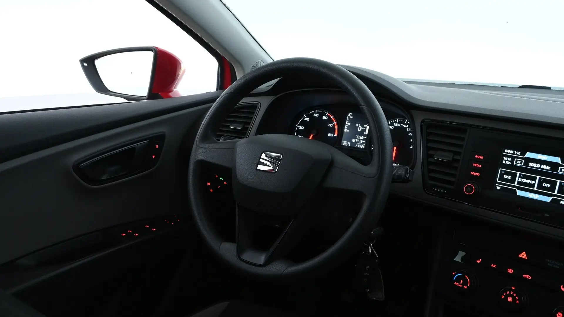 Car Image - eByIJunTuHnFHXqSKClMS