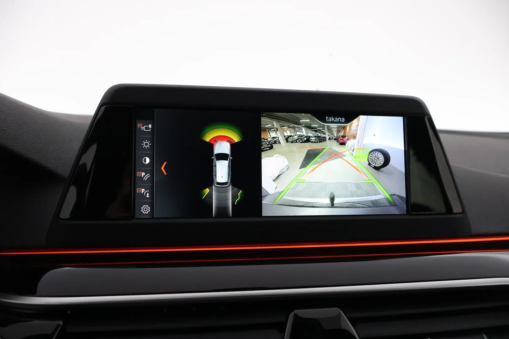 Car Image - 3BNxCmFfUFrczdYpAF295Y