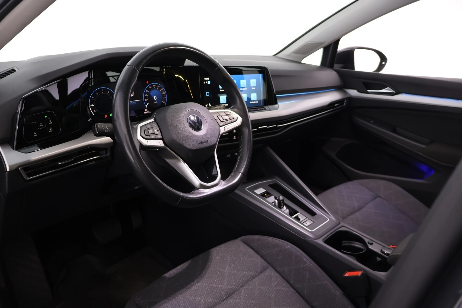 Car Image - 2DE1ohfkIOnQcw7zoX2Sv