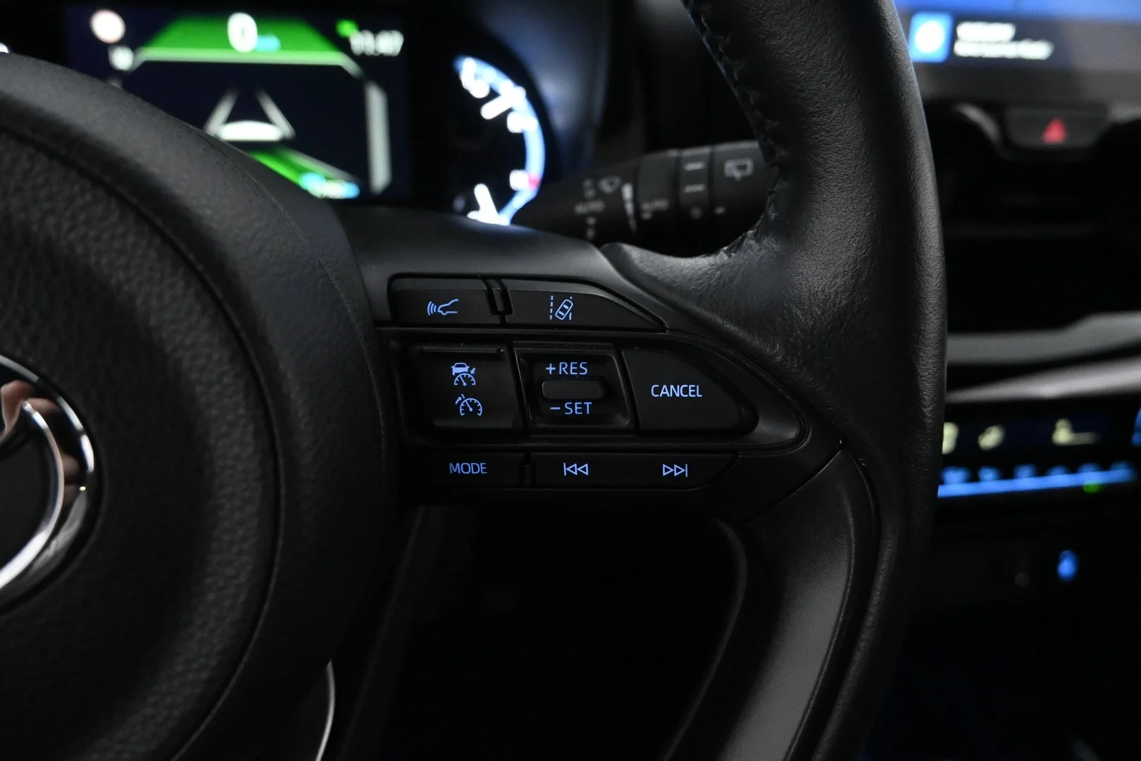 Car Image - 6NsrV7yIyeBMpQc68k6kxD