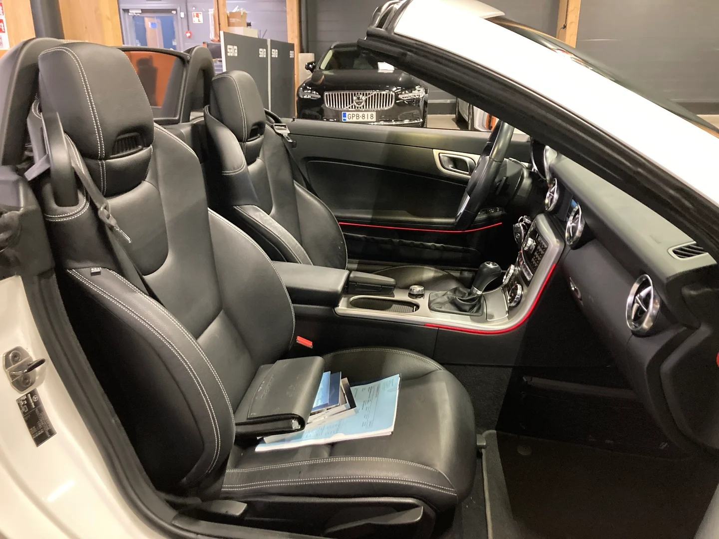 Car Image - 76Lxvlu2ZmiHscMkHgBeH7