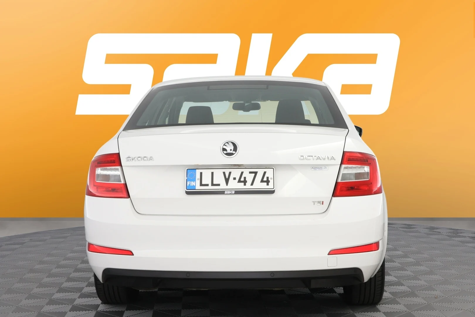 Car Image - 4SZLhbkIUJqJReH5lwhbIL