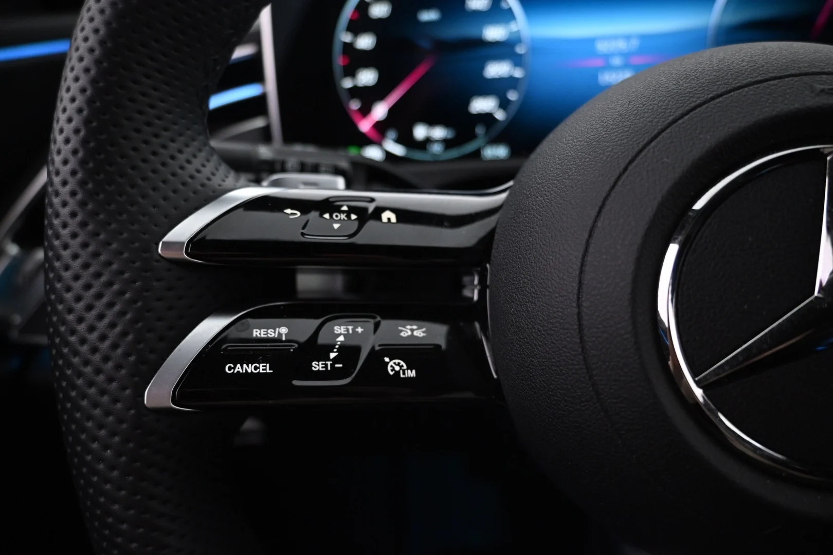 Car Image - 6R0FD8o5xwD1aZkCkkKMl1