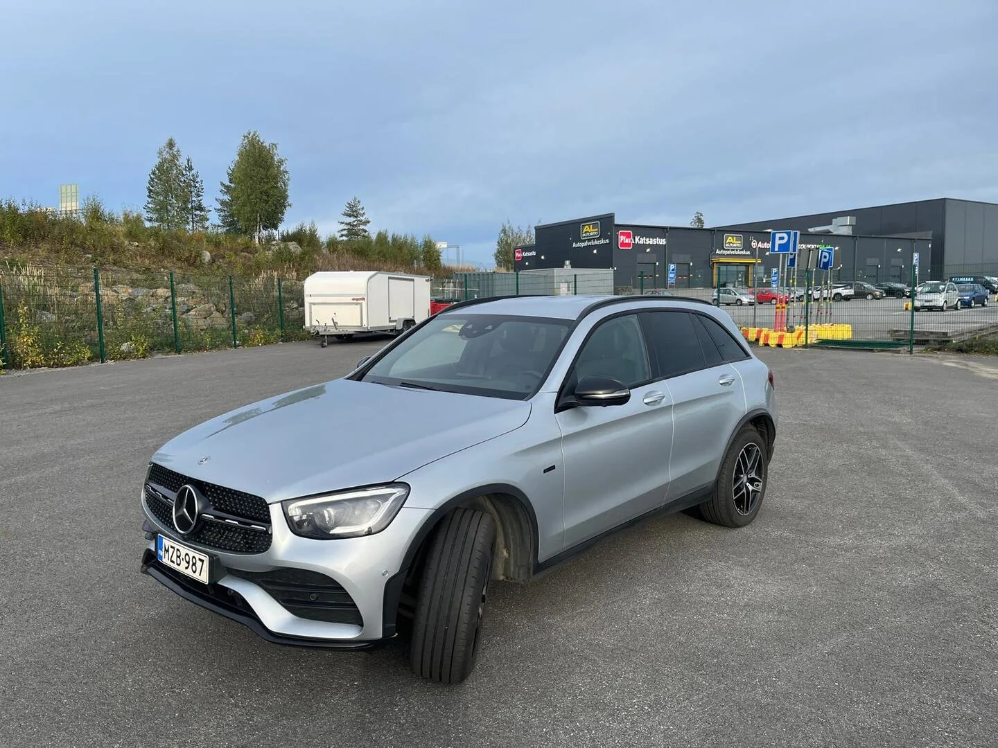 Car Image - 3QRtrBP58f9WRz5Qjq5DQw