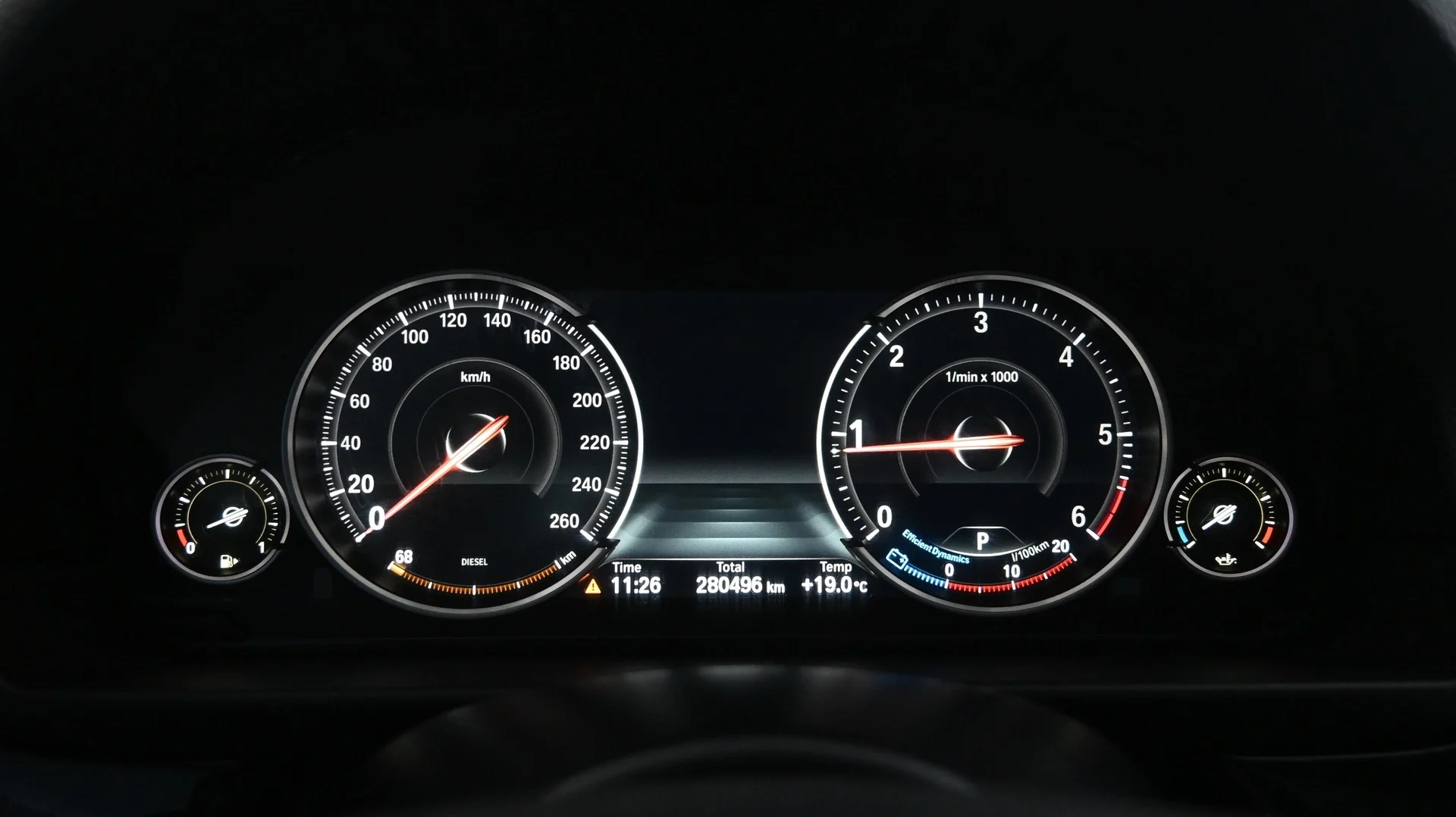 Car Image - PlbhDa2xeYvHOSfso2iNJ