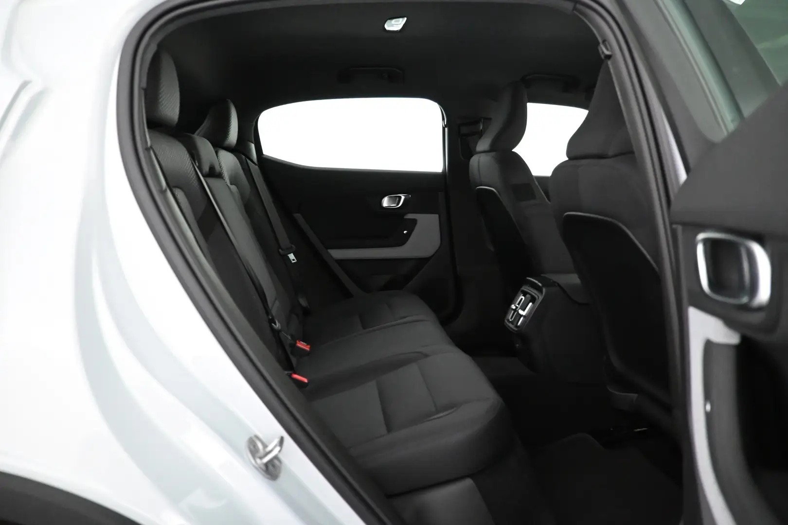 Car Image - 3BtcKY4oLzuF8sVJ91kXfh