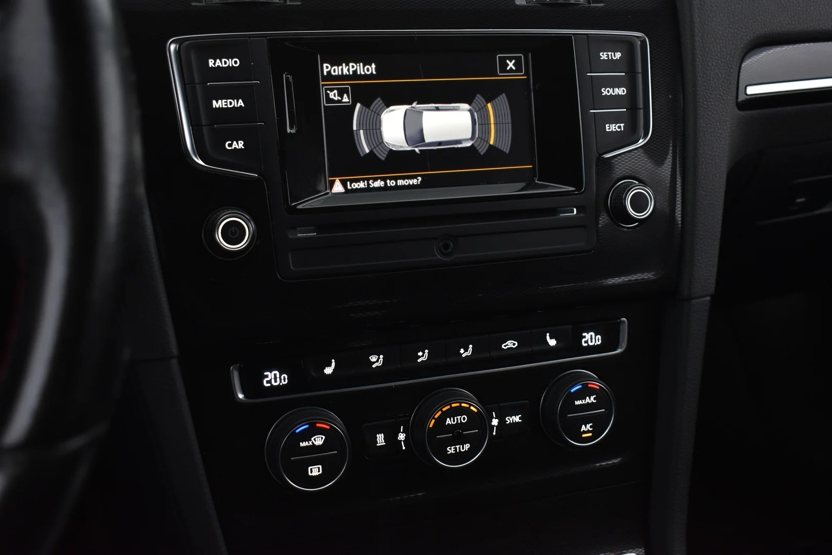 Car Image - DtjNRhx7YkwiwWnFYq6a2