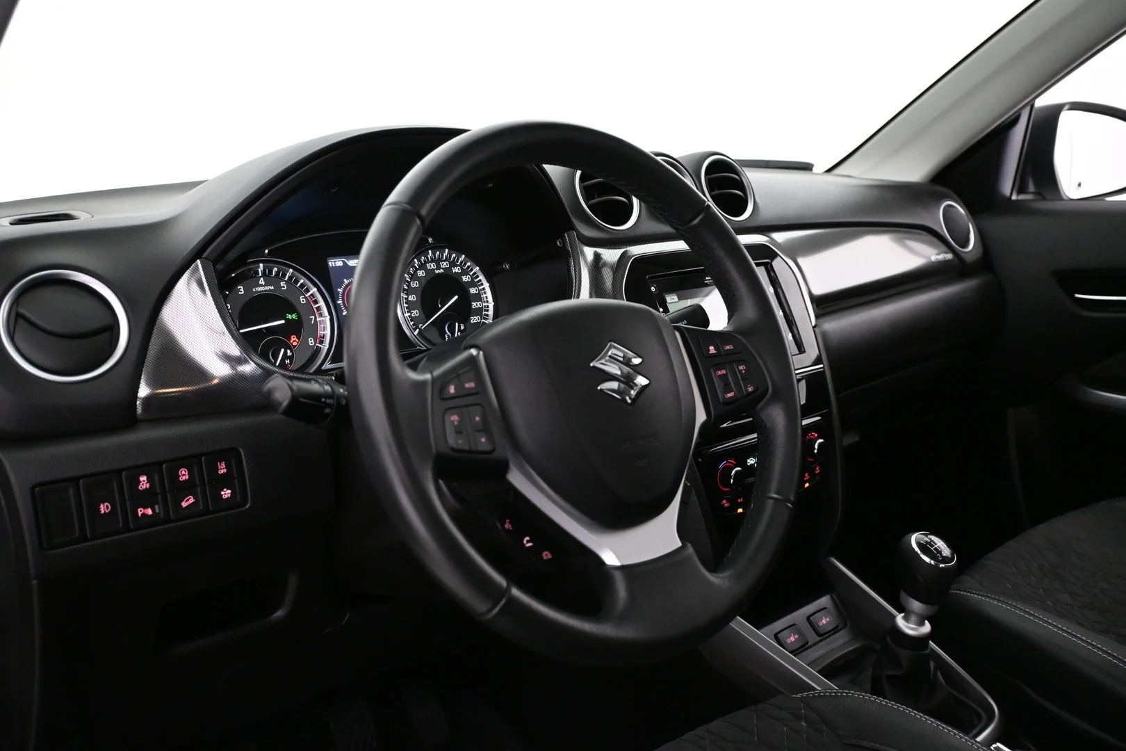 Car Image - 393NHazMXLg35TceCa4sGV