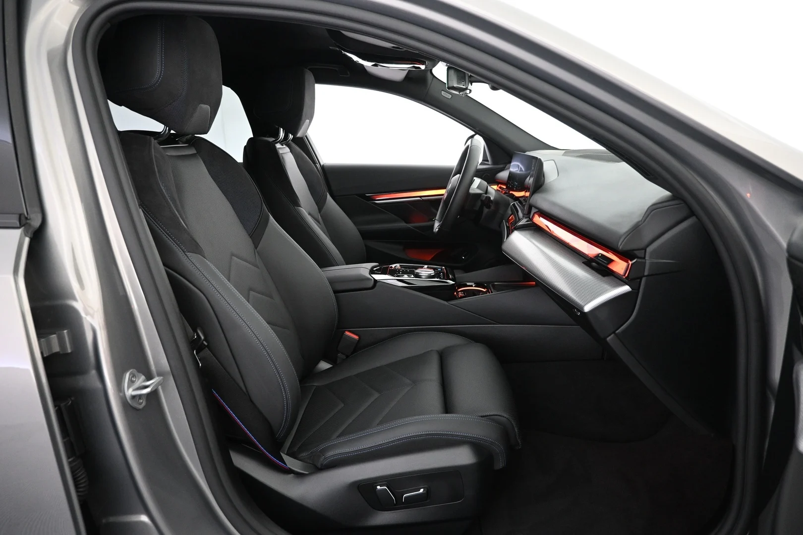 Car Image - 3fLmq34zL5Nn4X1hOmxT9N
