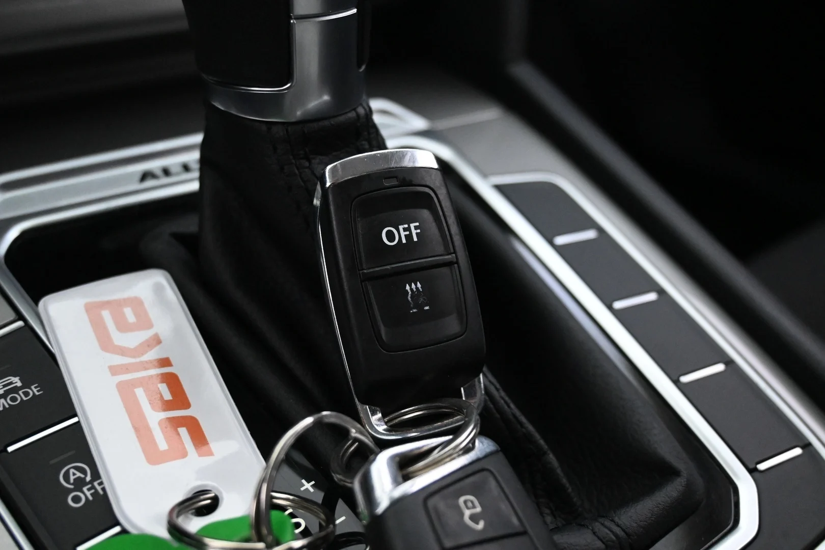 Car Image - 3dCPa0ndZEOKcA55WlgSTC