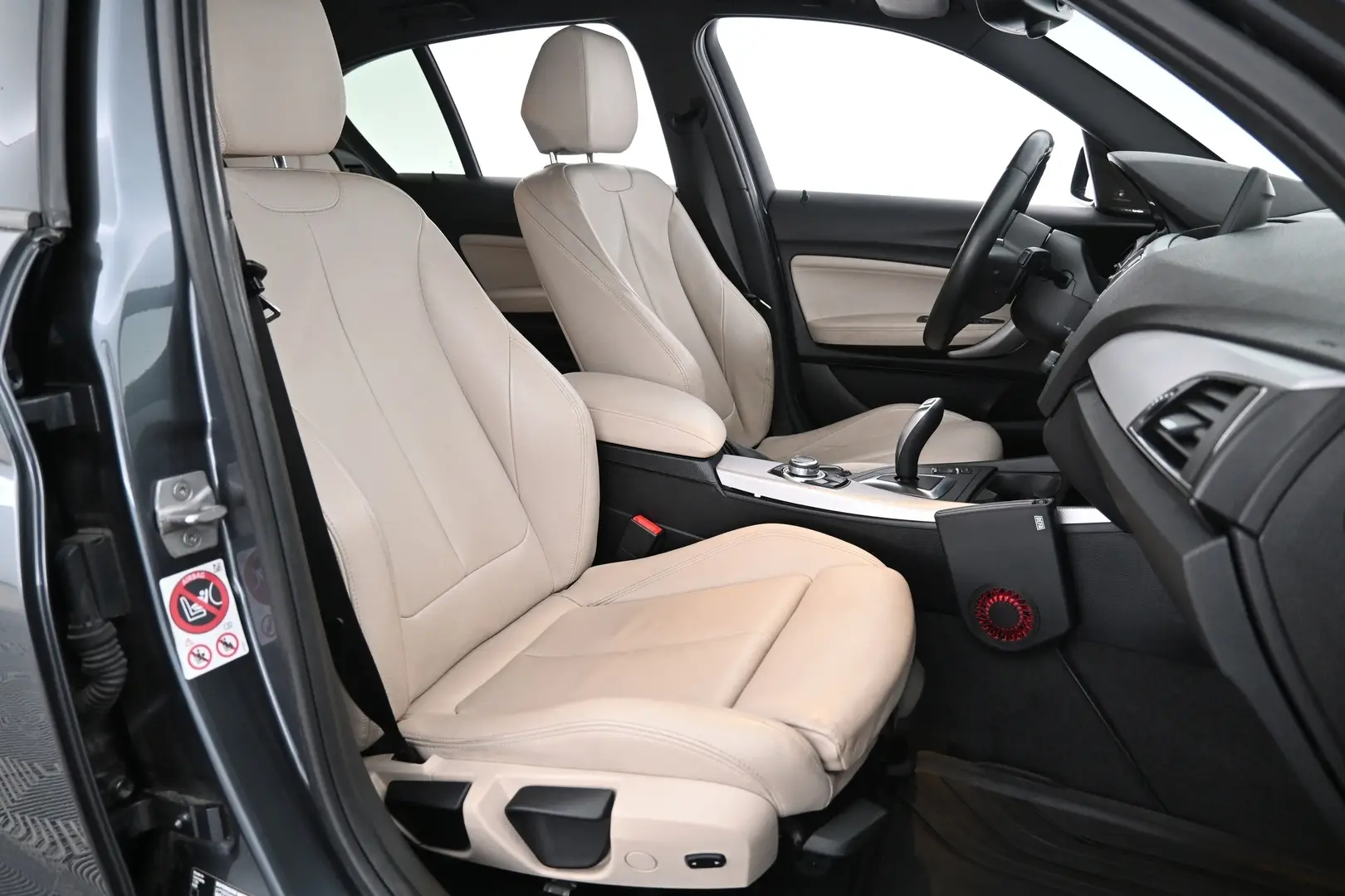 Car Image - 4LJkzbbItfEK2ifjitiG20