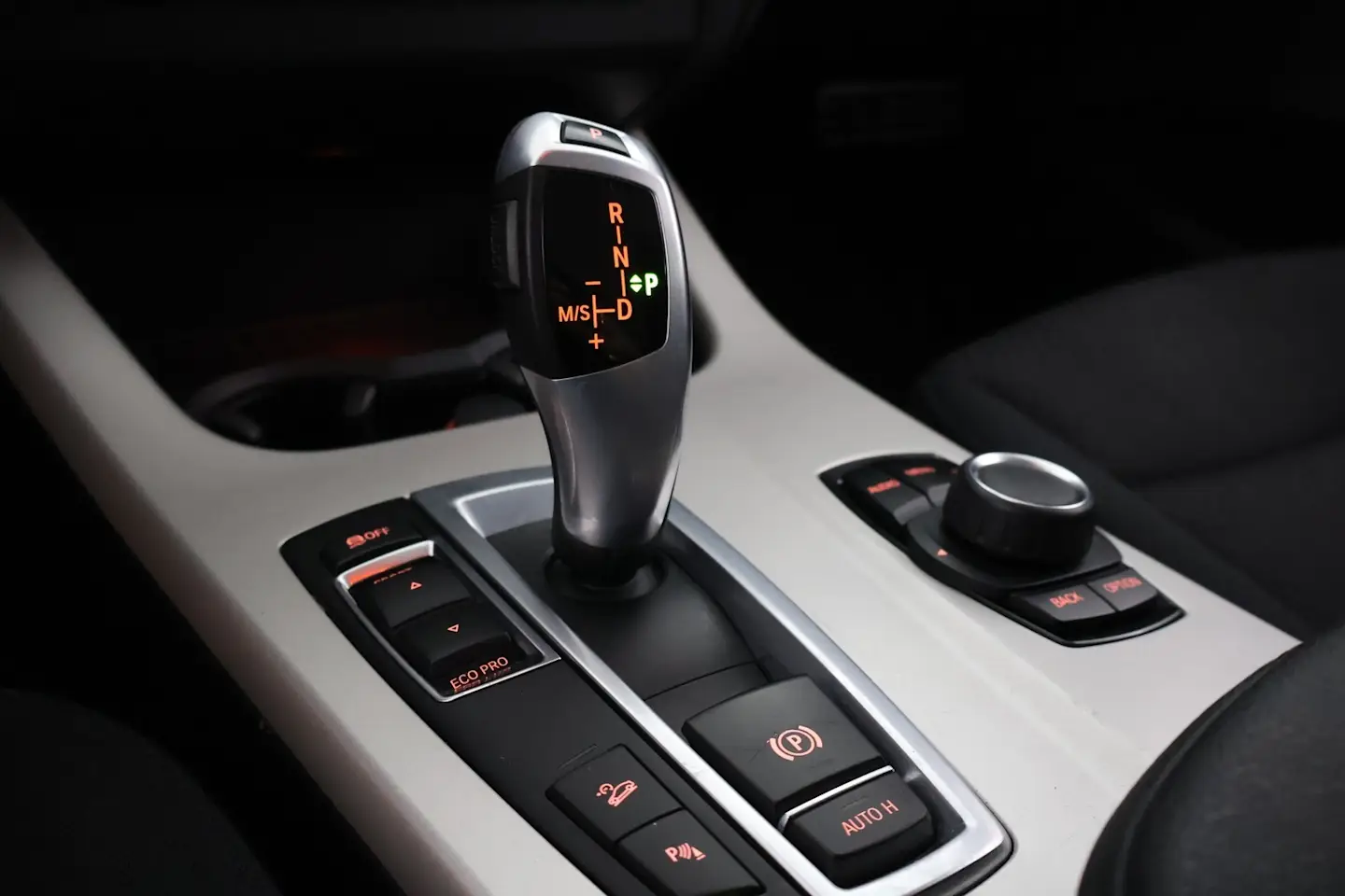 Car Image - 6sq7bEXCirV5eqeVVbO4un