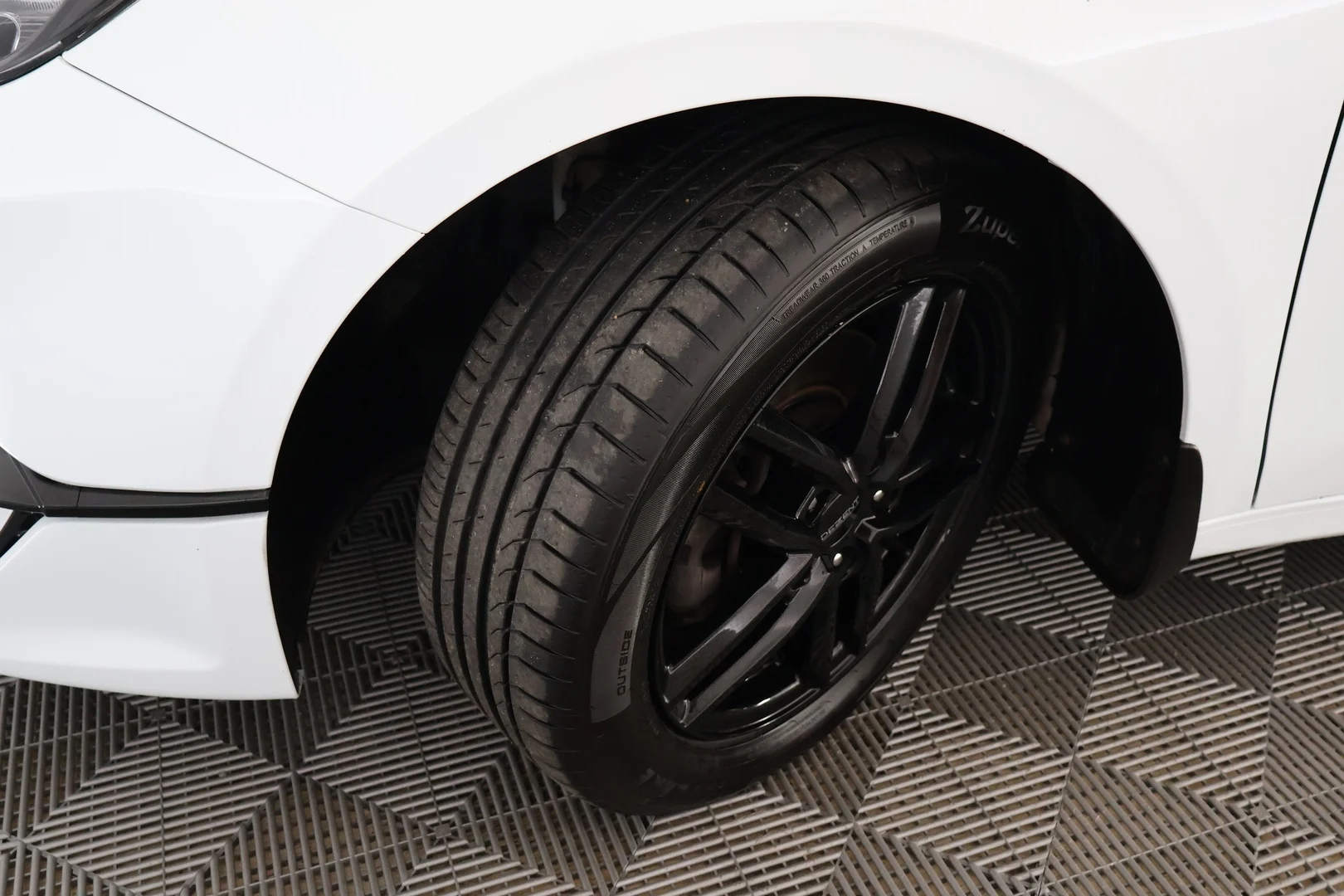 Car Image - 2p7i656u5h4gybHOpayhkN