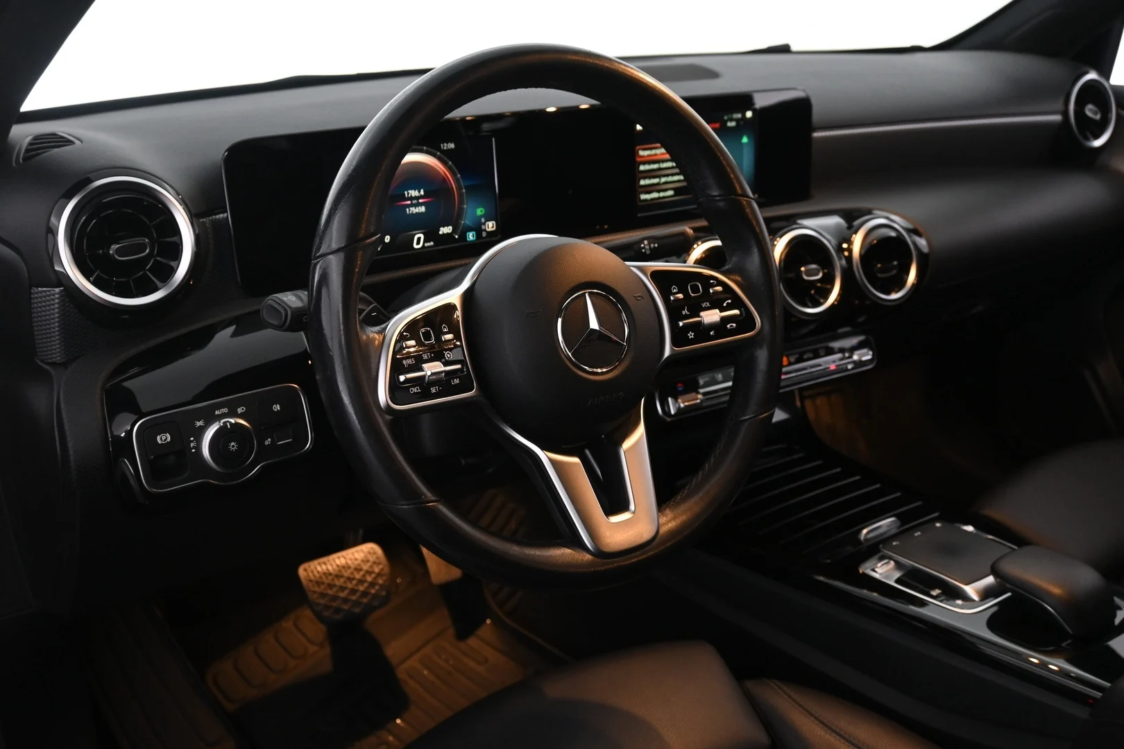 Car Image - 58wfOX0Eiu4RbK6uwsj6l5