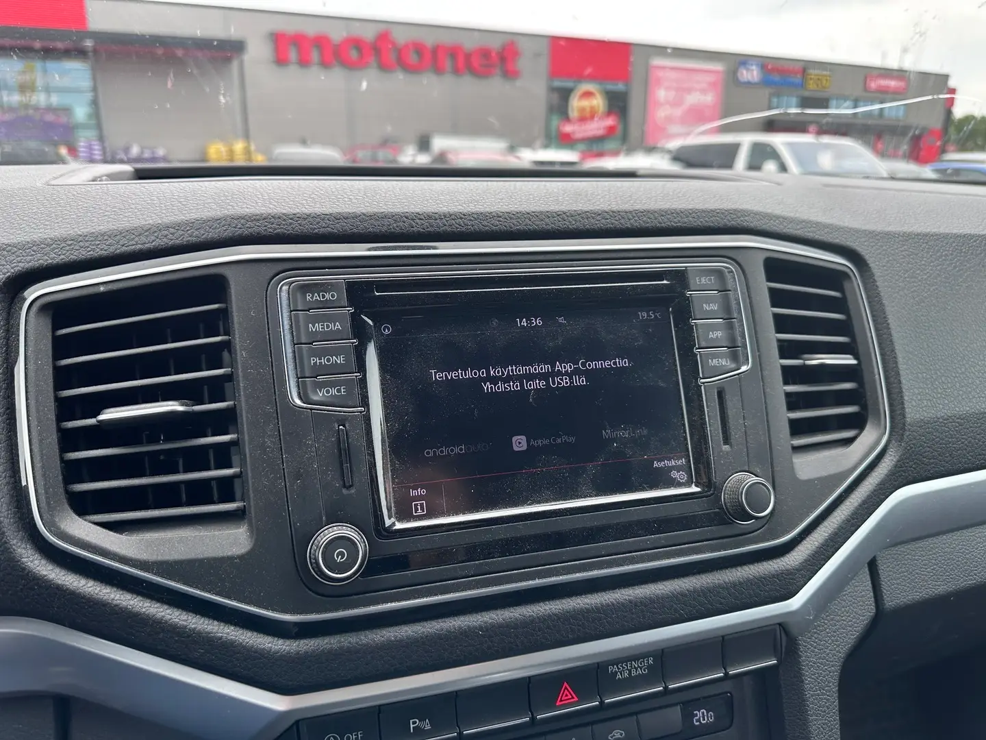 Car Image - 1vn62LfHWaRFilWbQBNWCQ