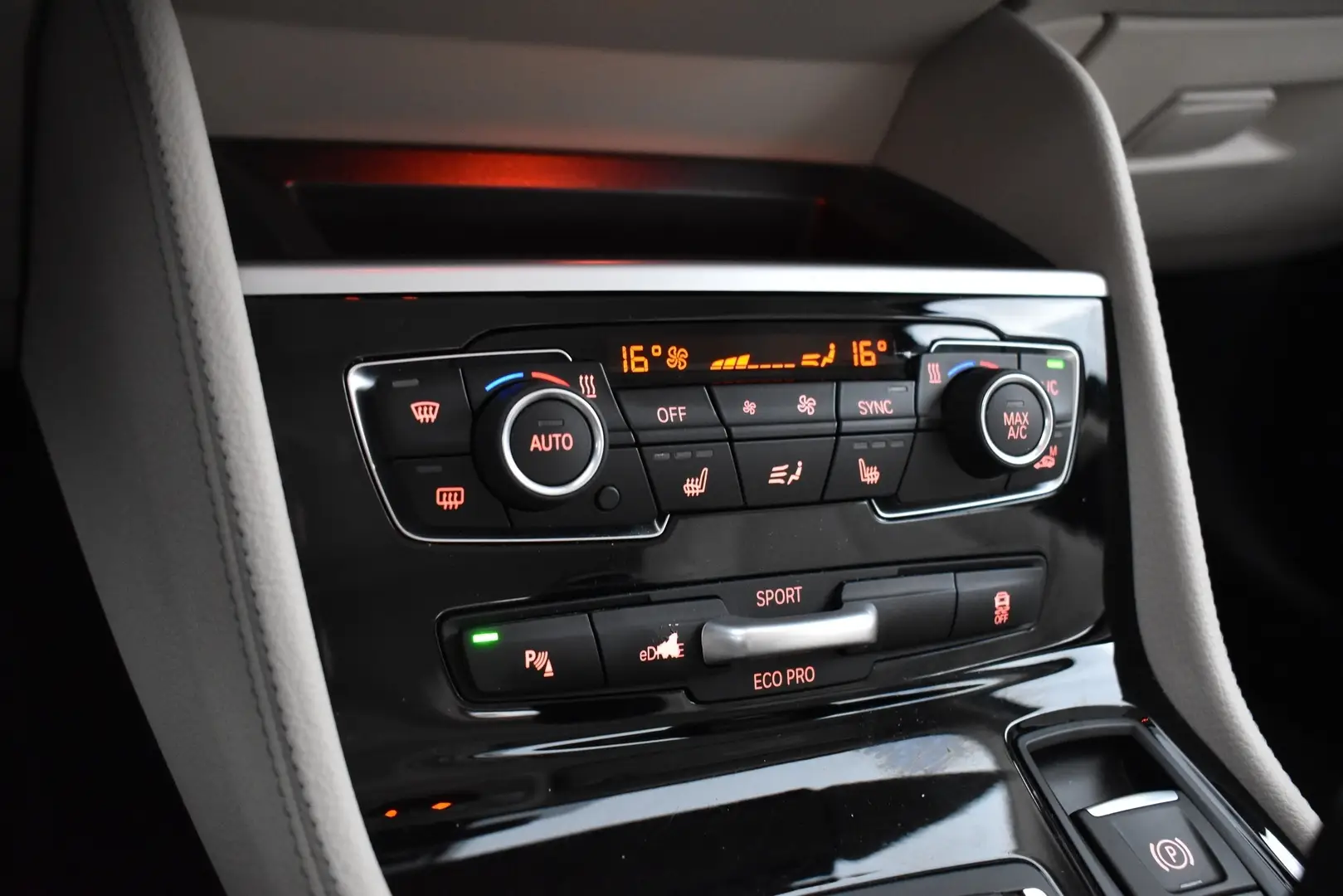 Car Image - 1jF1SrMTVBGobDWEWvVhKE