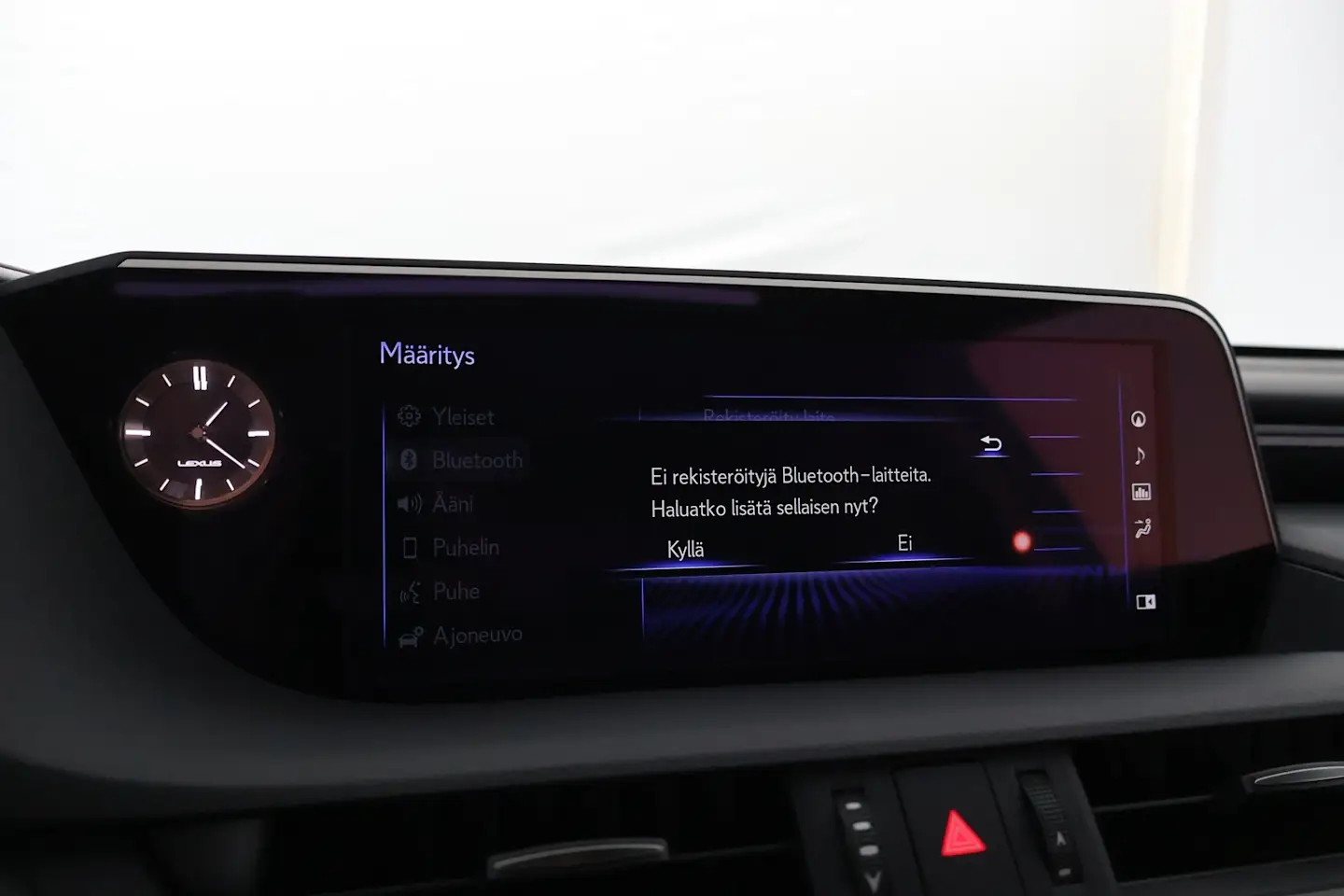 Car Image - 2sTLXuIUQt5Rx2GIwdN48F