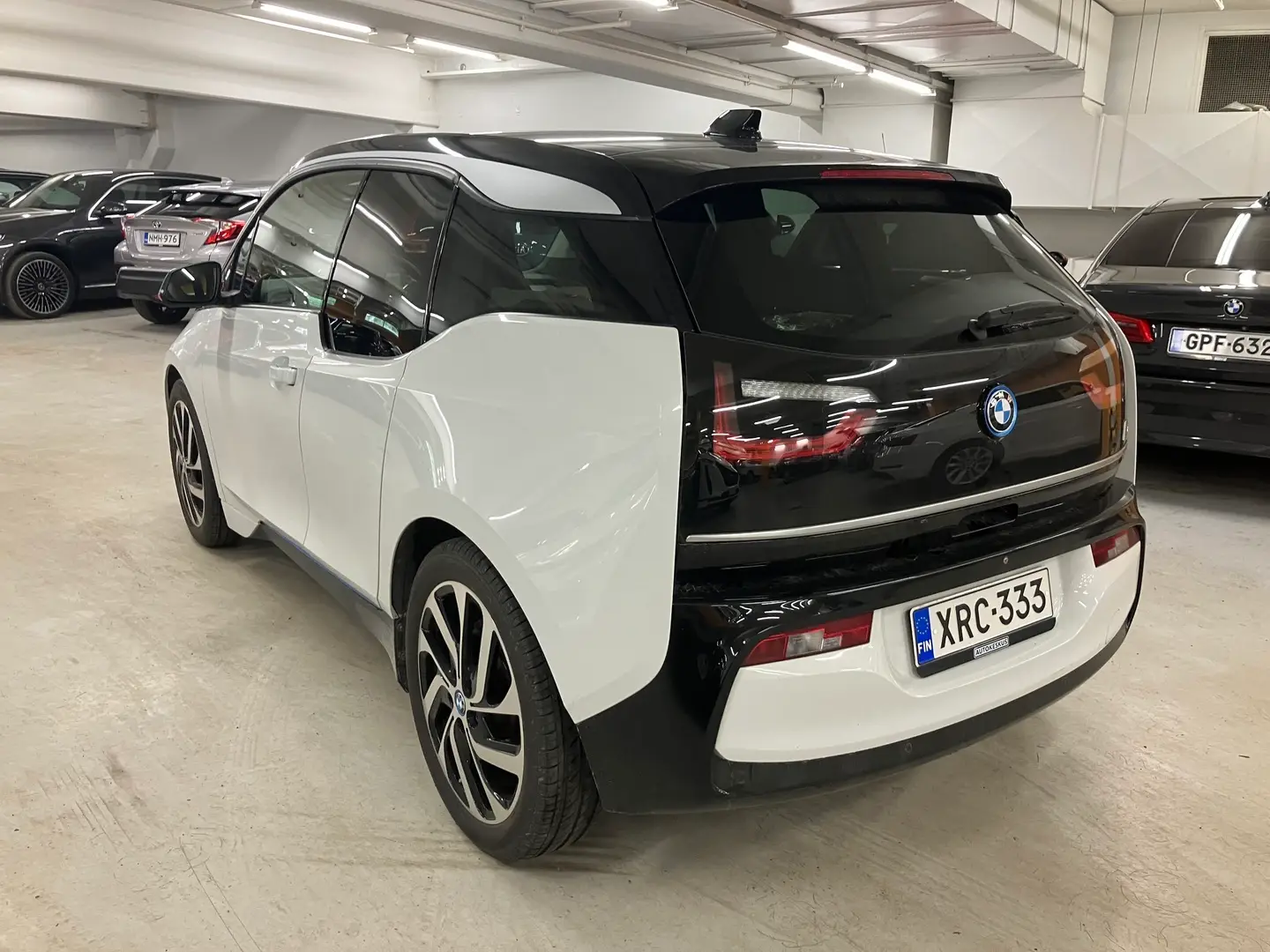 Car Image - 5envm0XXAVElpL4CFOxAb