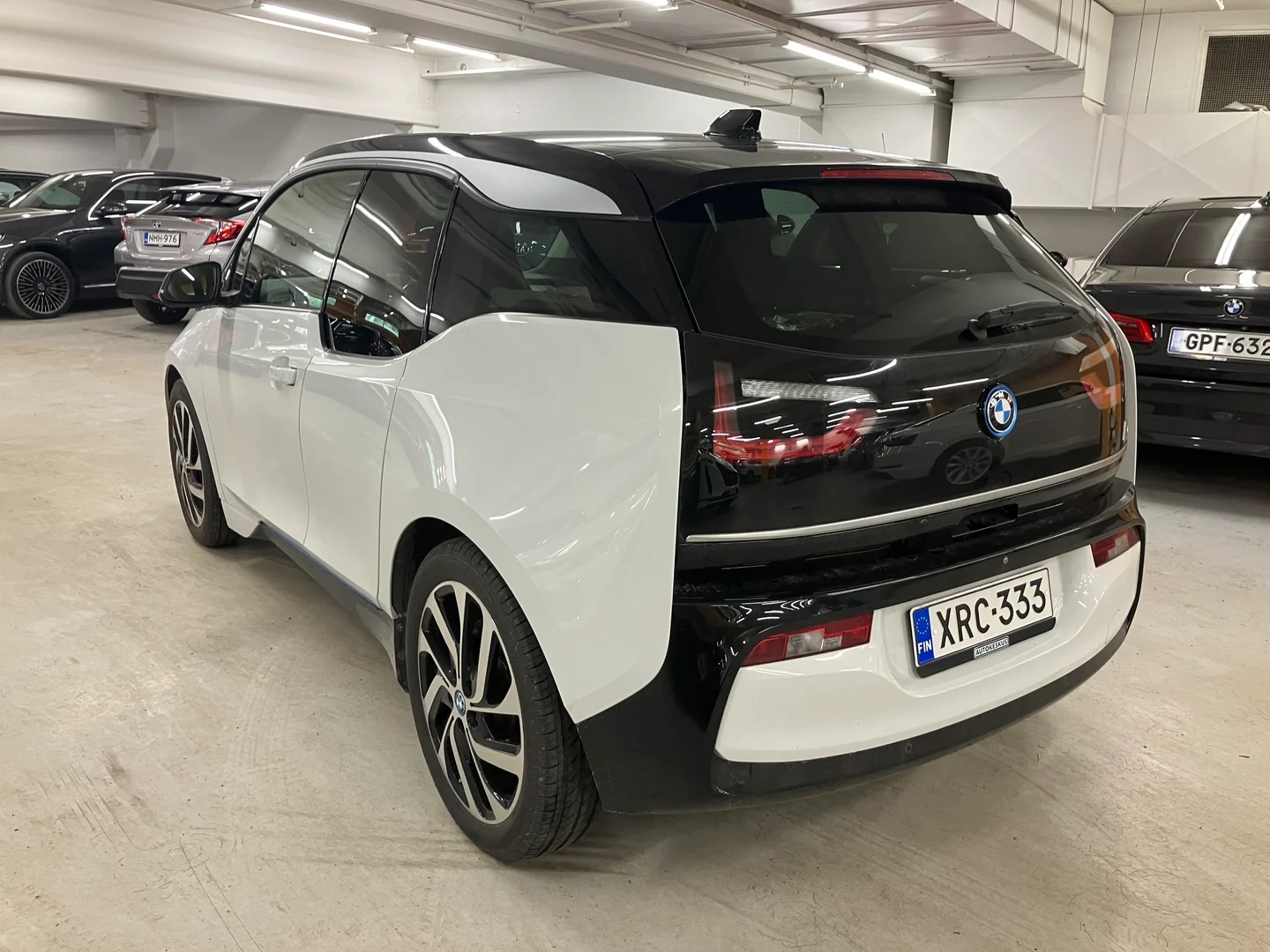Car Image - 5envm0XXAVElpL4CFOxAb