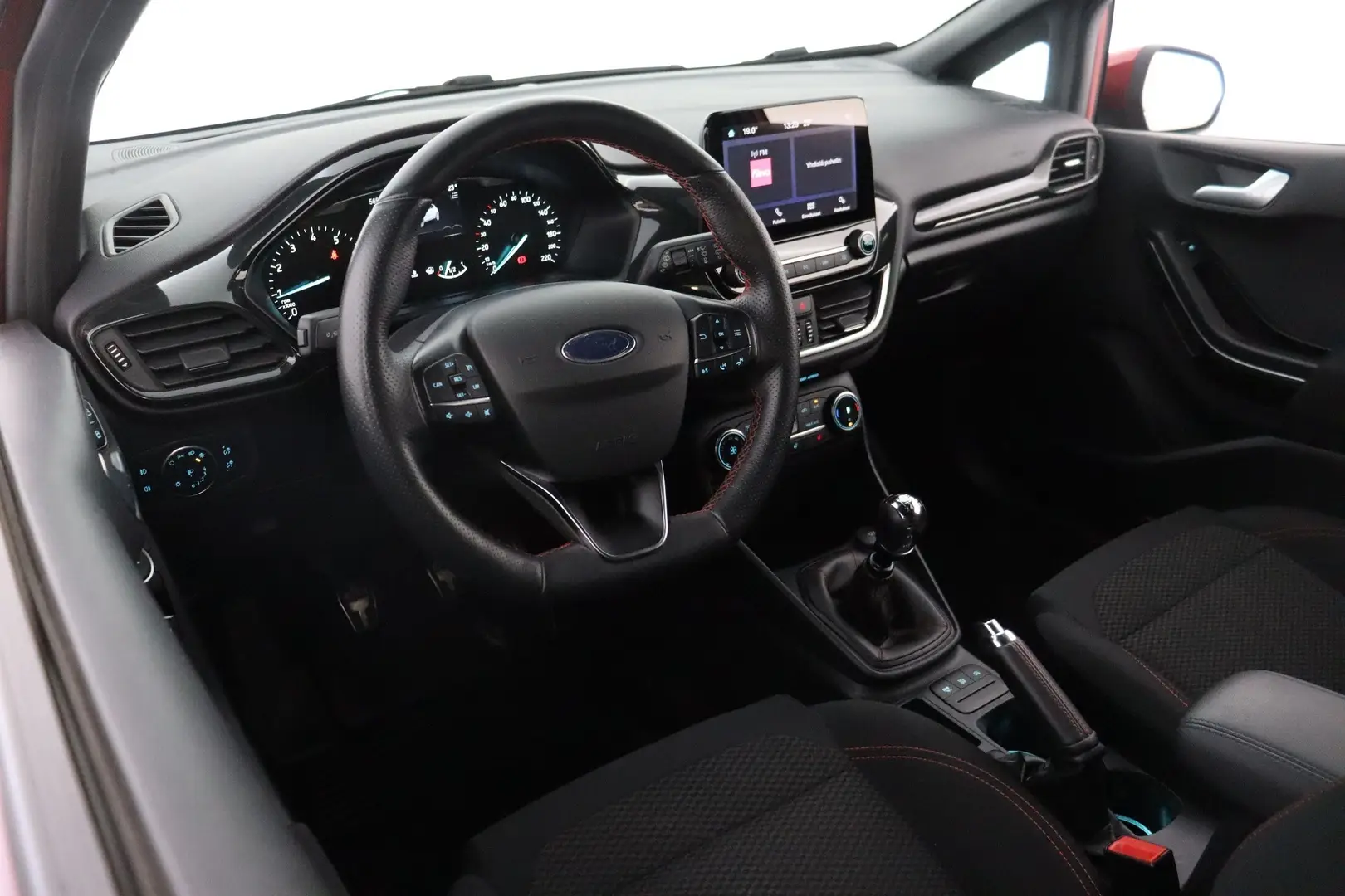 Car Image - Wpb0TD8AIsgiSDREiR2vm