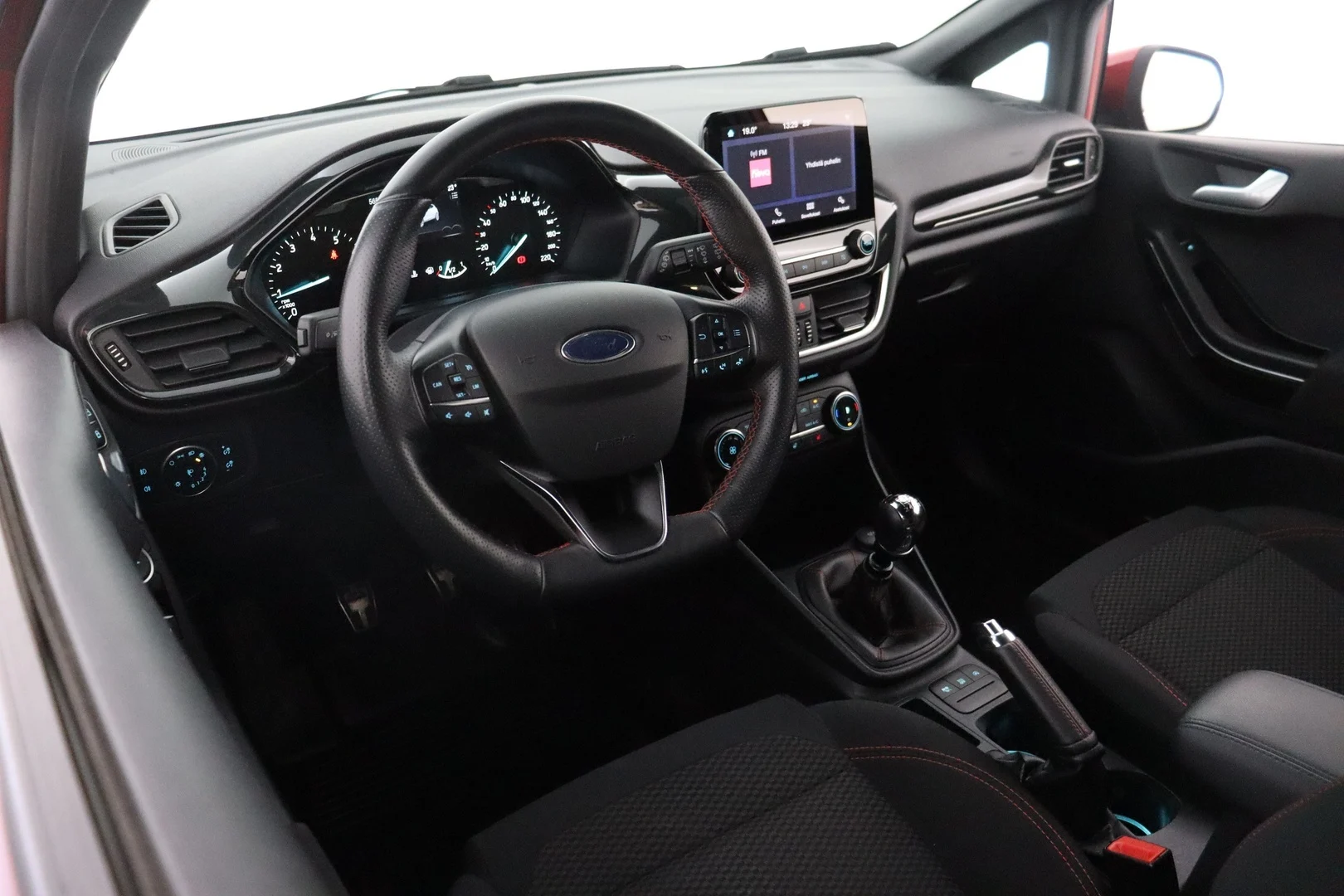 Car Image - Wpb0TD8AIsgiSDREiR2vm