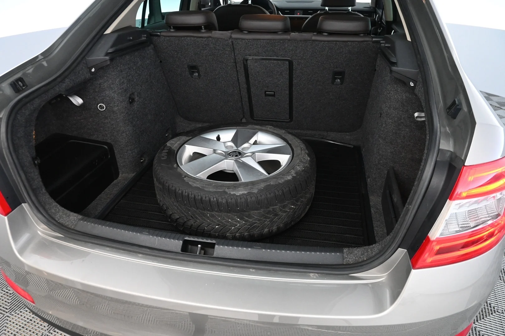 Car Image - 7l78tAk0a7Bumu3UKNS6oc
