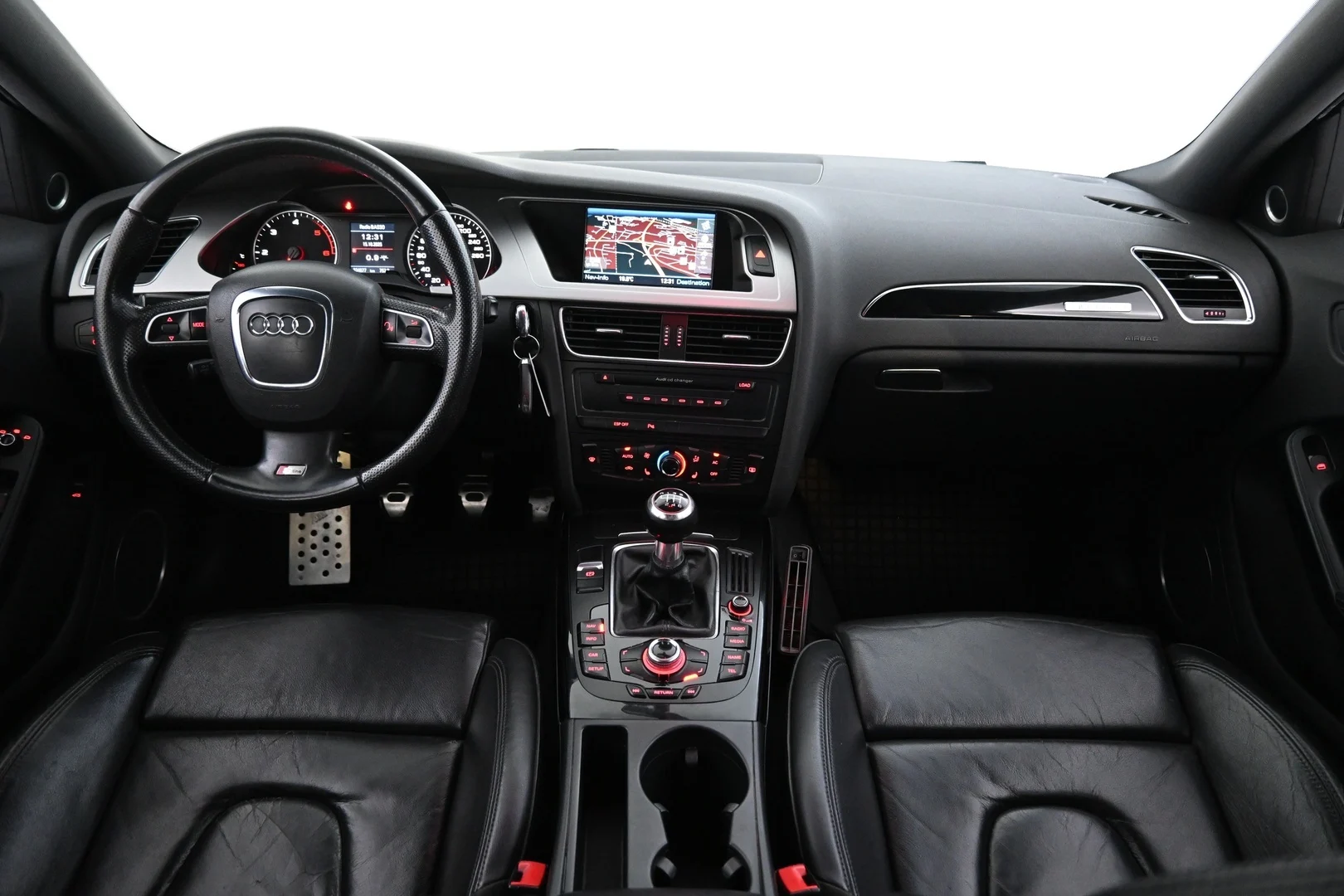 Car Image - 6tALNkhygMrINSlggcyJNb