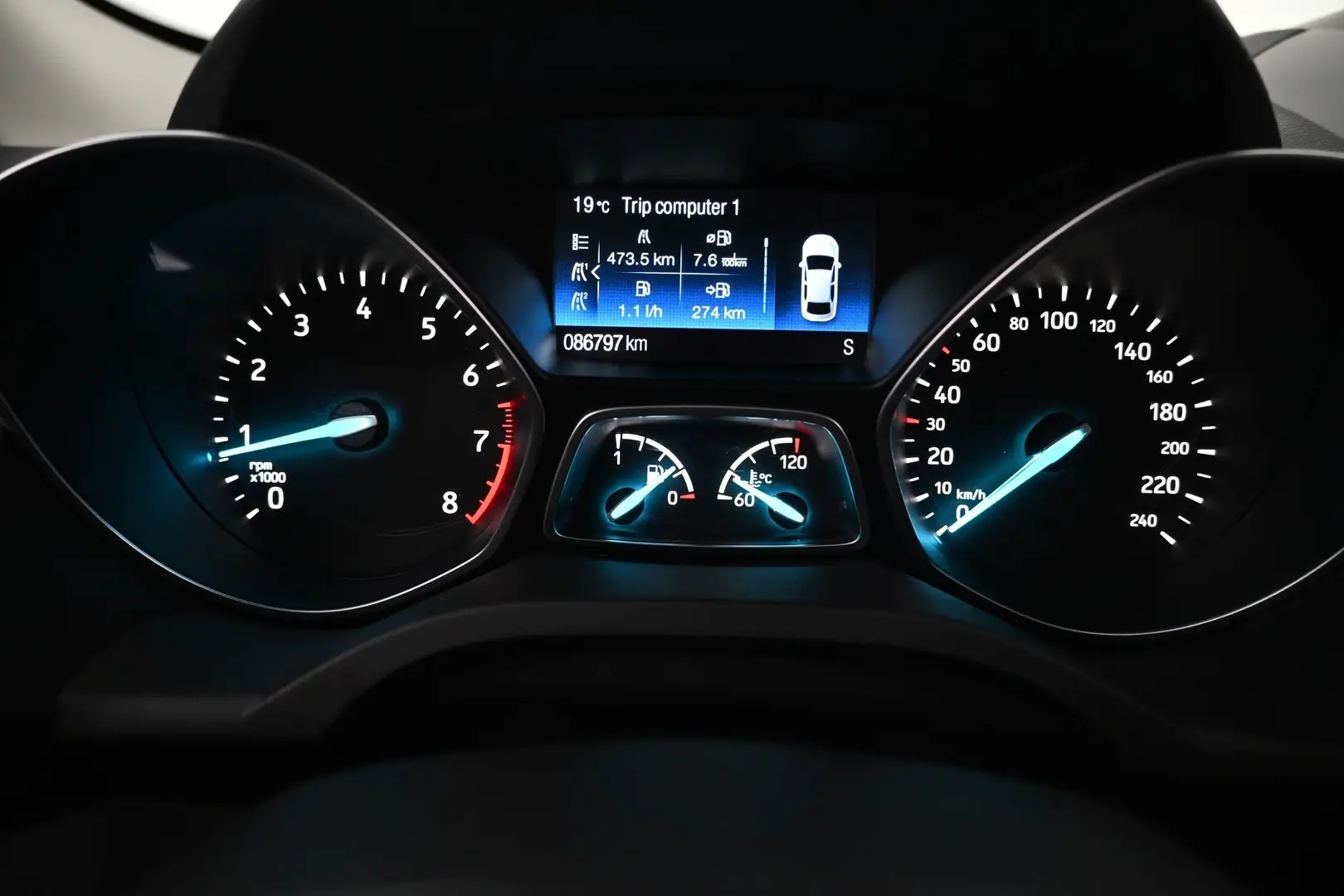 Car Image - 5Gu8b3S4sL6e2YFnUoYWfi