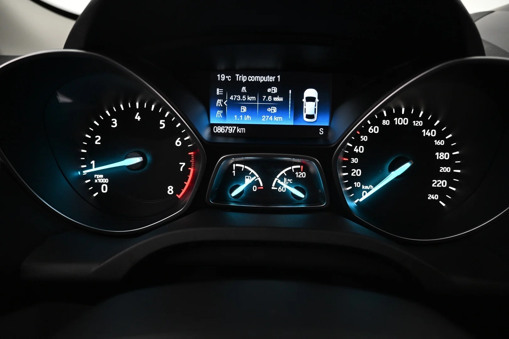 Car Image - 5Gu8b3S4sL6e2YFnUoYWfi