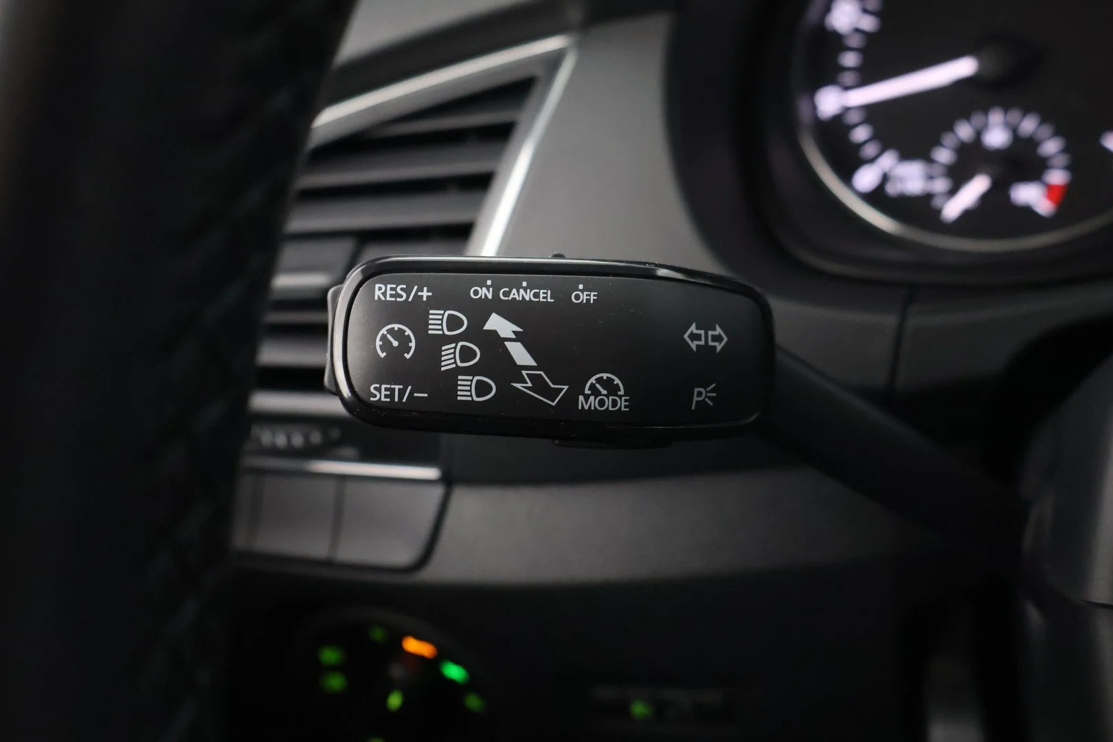 Car Image - 7kMjx4Dv79WuI4WlAObiil