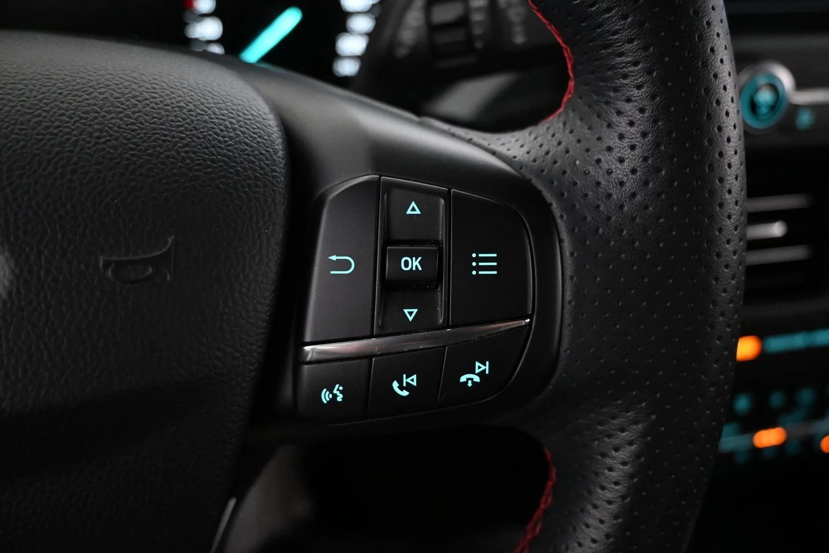 Car Image - 7jriH2lEeJSBQGCNWaJxcM