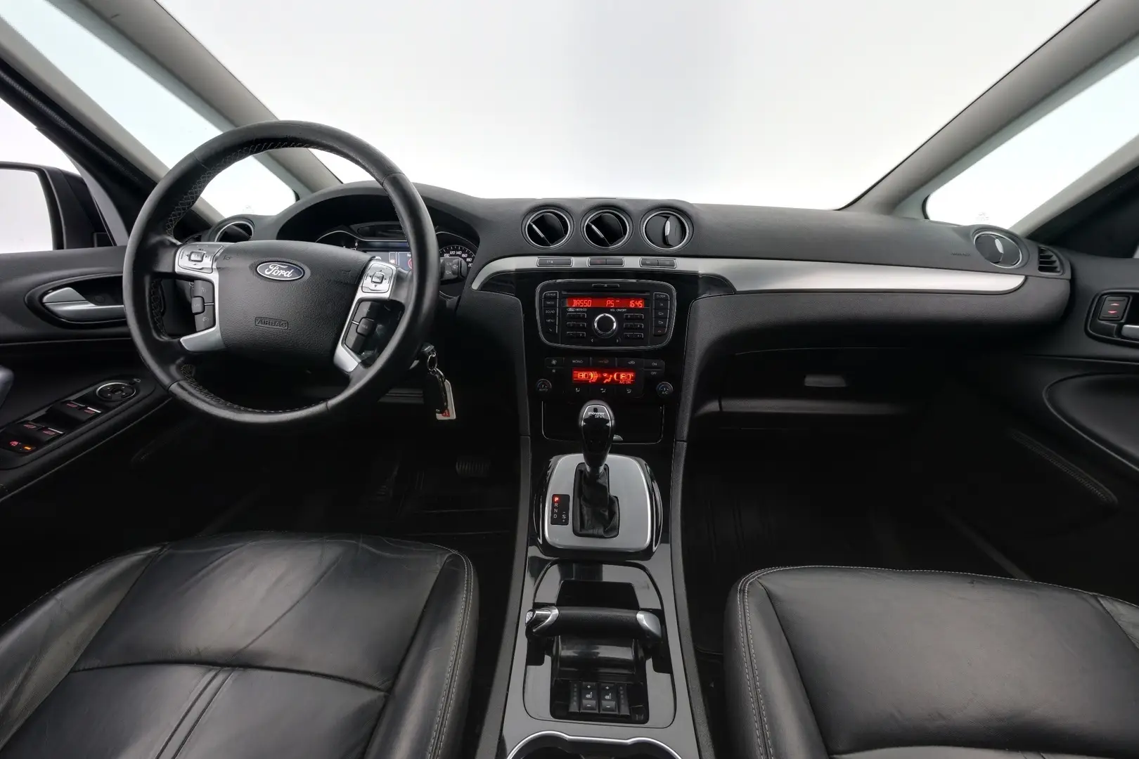 Car Image - 2GLqAUCwZXoQflogLcaJBr