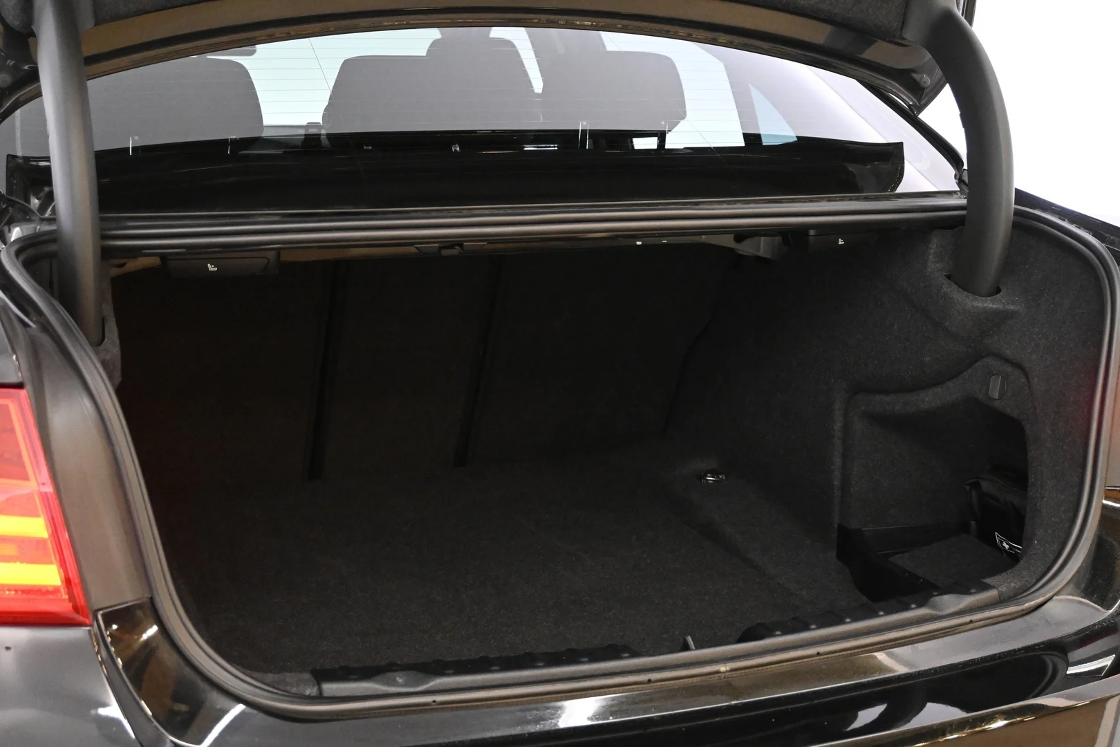 Car Image - 6QxDa8B4Y9ctJ4tv0pW524