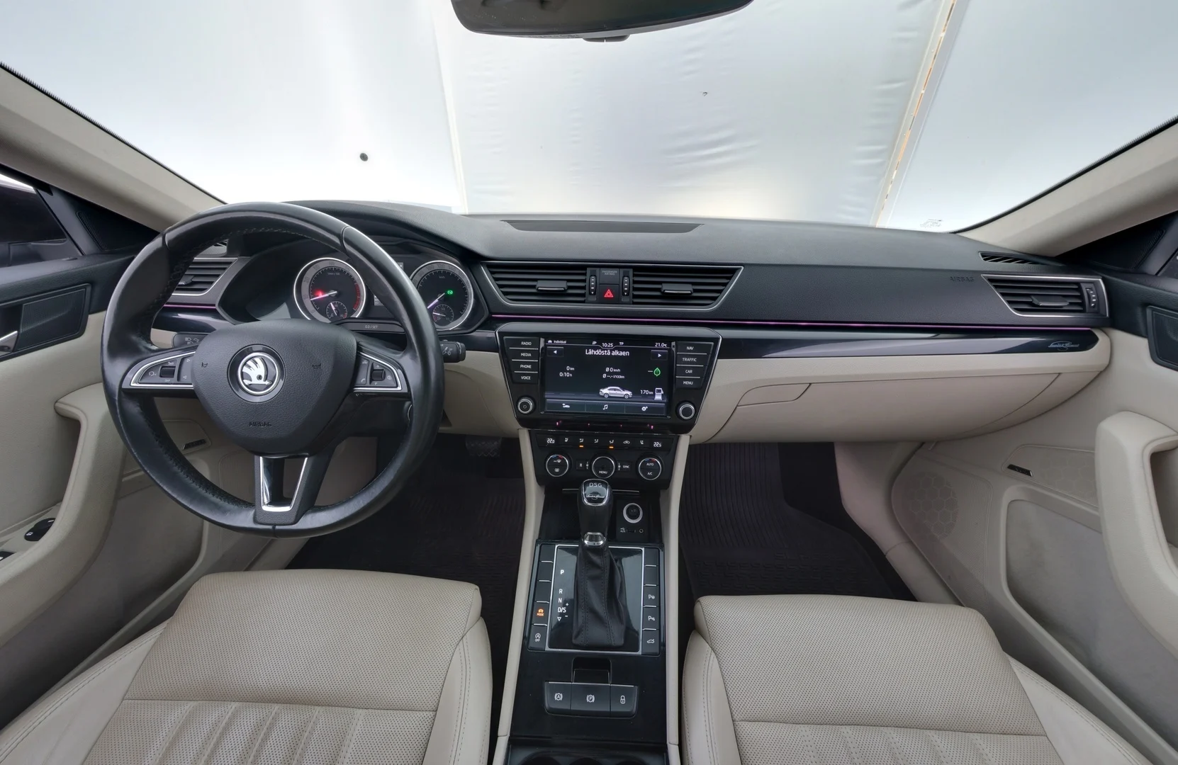 Car Image - 1l75ypJ2sTDjNmW8OpiQ5J