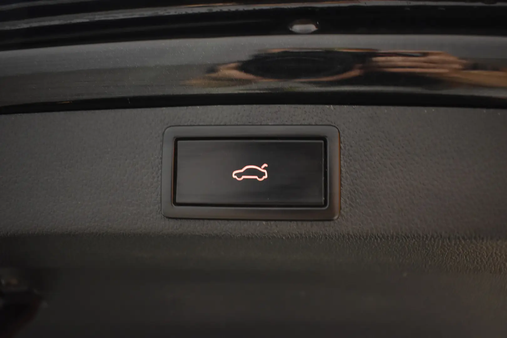 Car Image - 3I65Oqm6F3ZnylpySXjcoQ