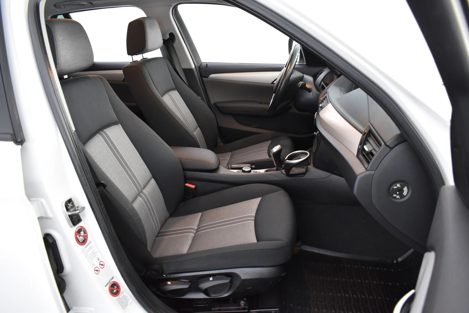 Car Image - 2WQxy27TrRdRCW9DTMuYqi