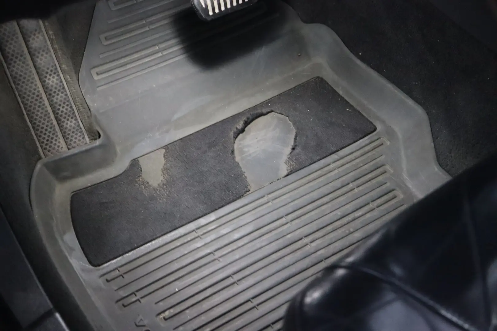Car Image - 1pq5XcuGrQWbaq6izWeN9c