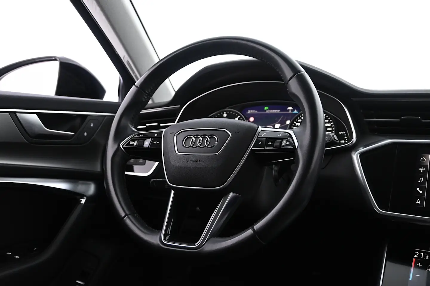 Car Image - 5dnJBPd3tD1xa3XuLfCe4i