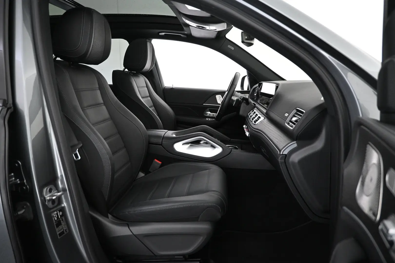 Car Image - 3FqkHhdu4wVBHV0i10a7ec