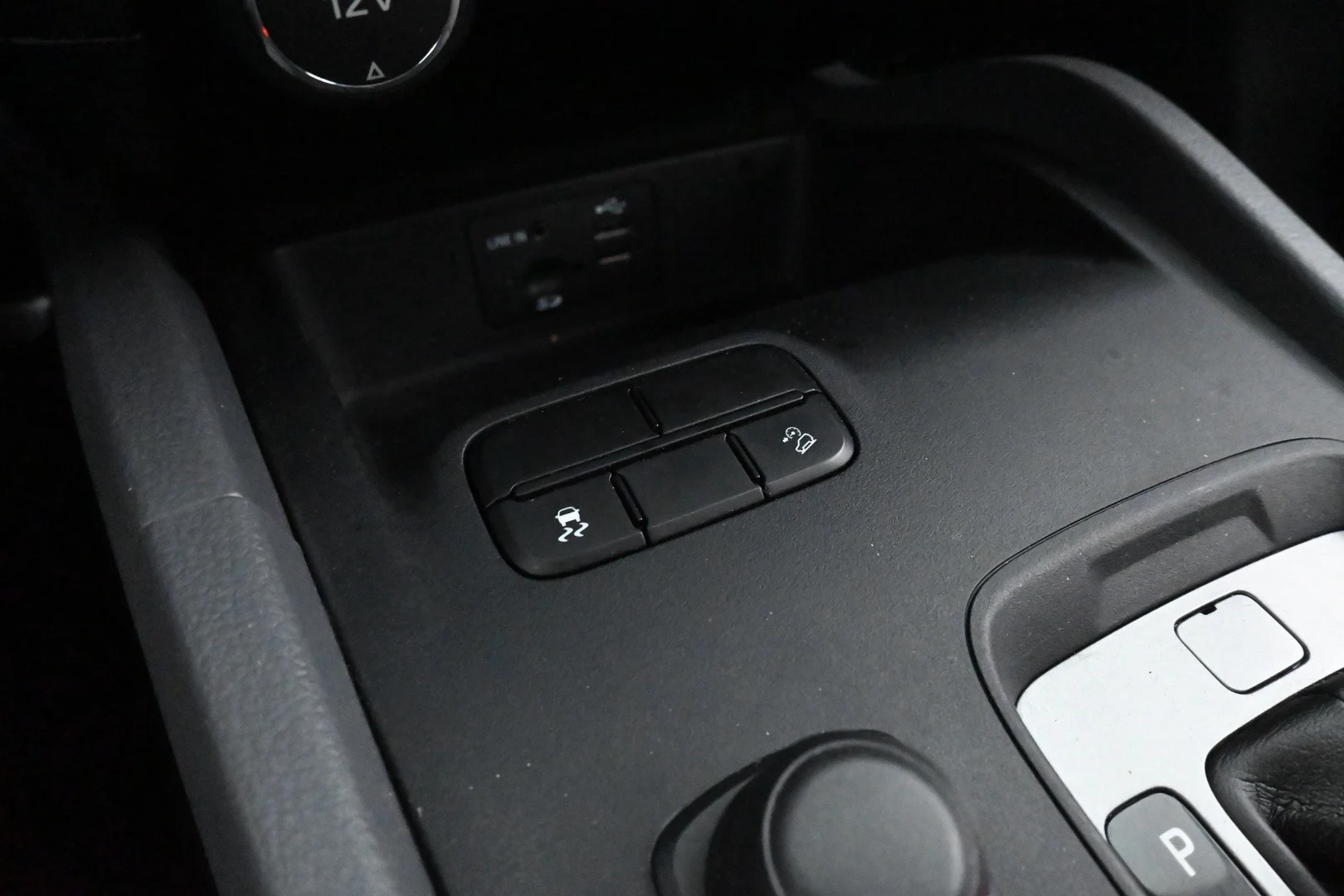 Car Image - 1M2gSHEnkyhXWQ3jFSkHG6