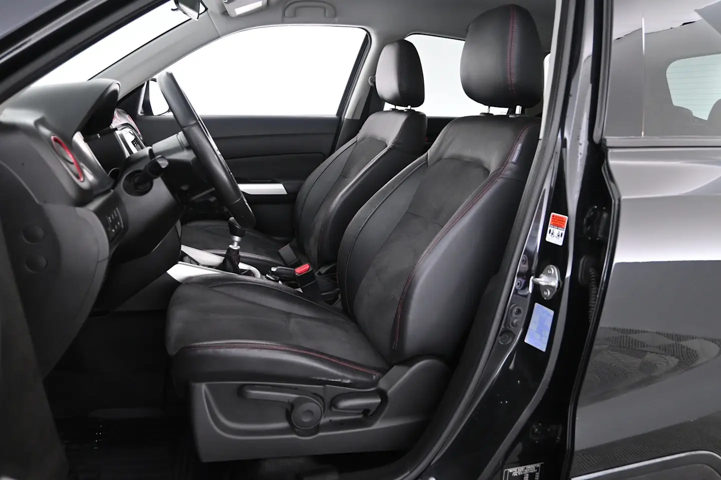 Car Image - 4dt6Do2YSyF8V5c6TejC6c