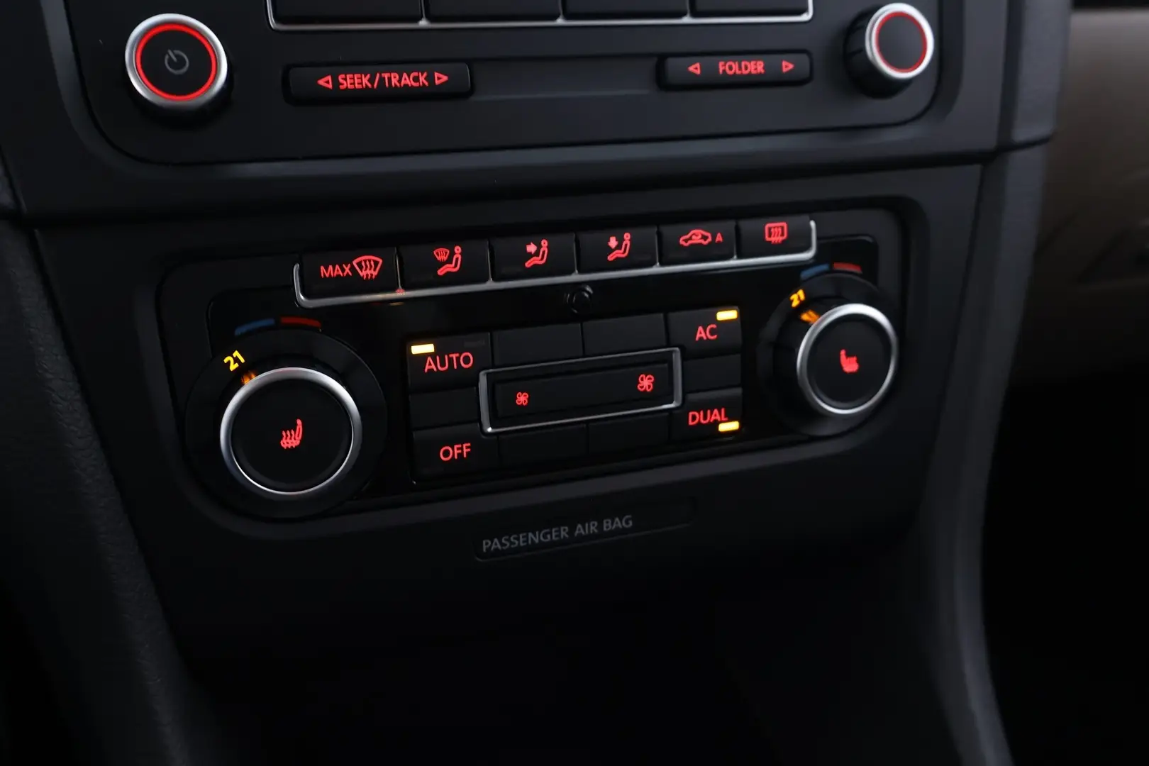 Car Image - 2e7UQiQIBeIVXUiYVc9kN7