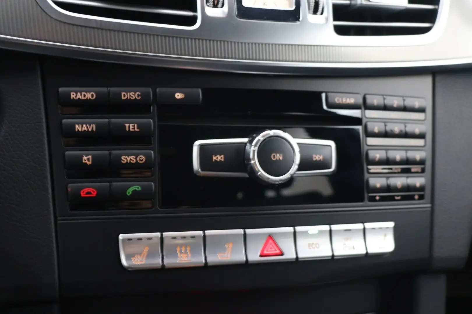 Car Image - 3b4tIwlkBwQRDHNE2WWawf