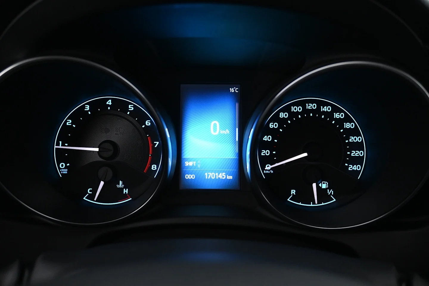 Car Image - 6TCbVdAC4Eo4fO8o5FP5La