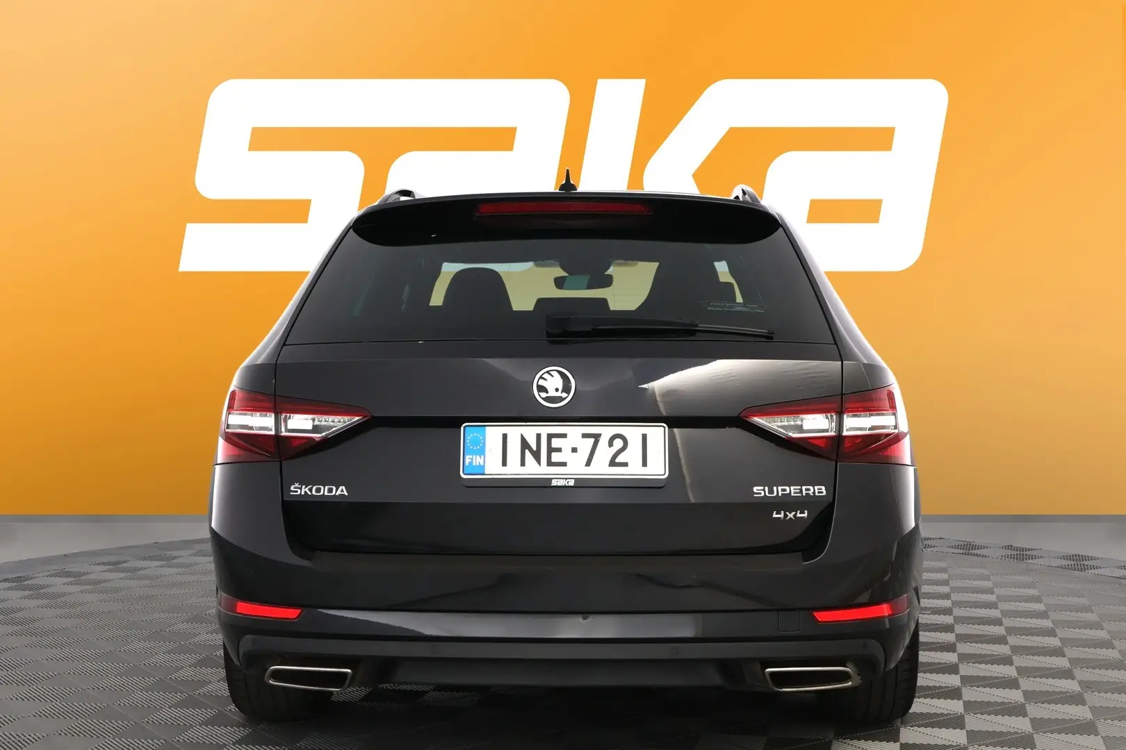 Car Image - 7l7xQnrKvtWh5xEZfl6AOg