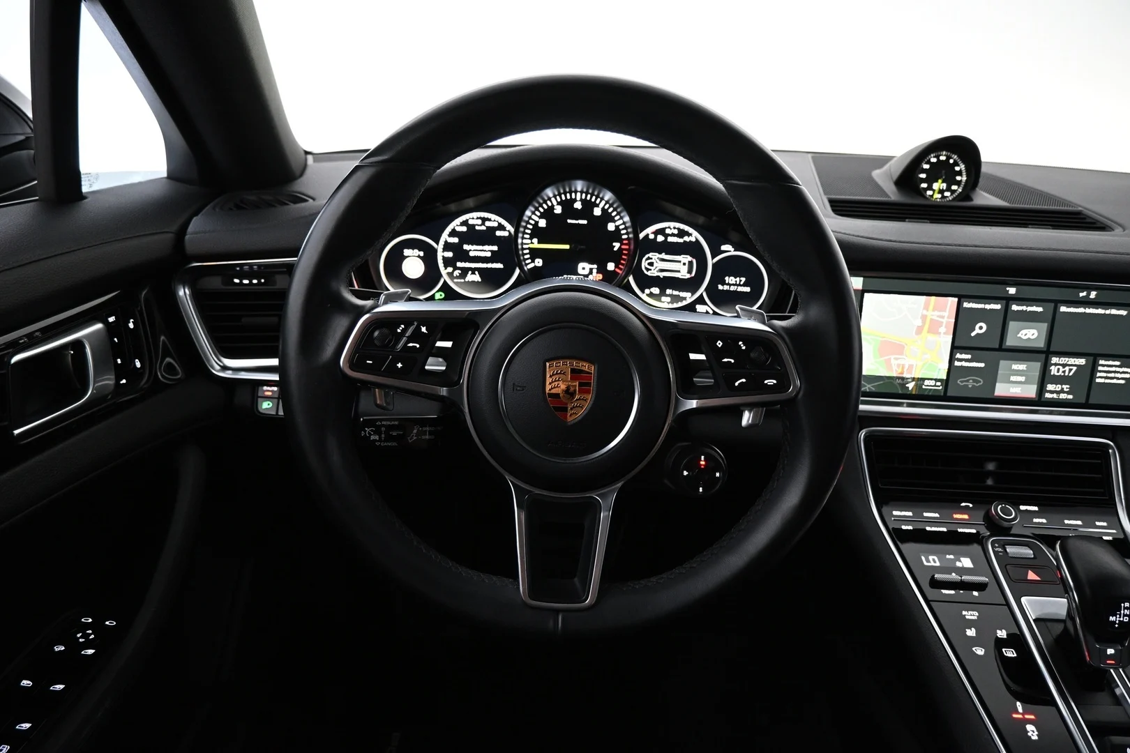 Car Image - 3XZj5VnD2b1pKbVflgeBF7