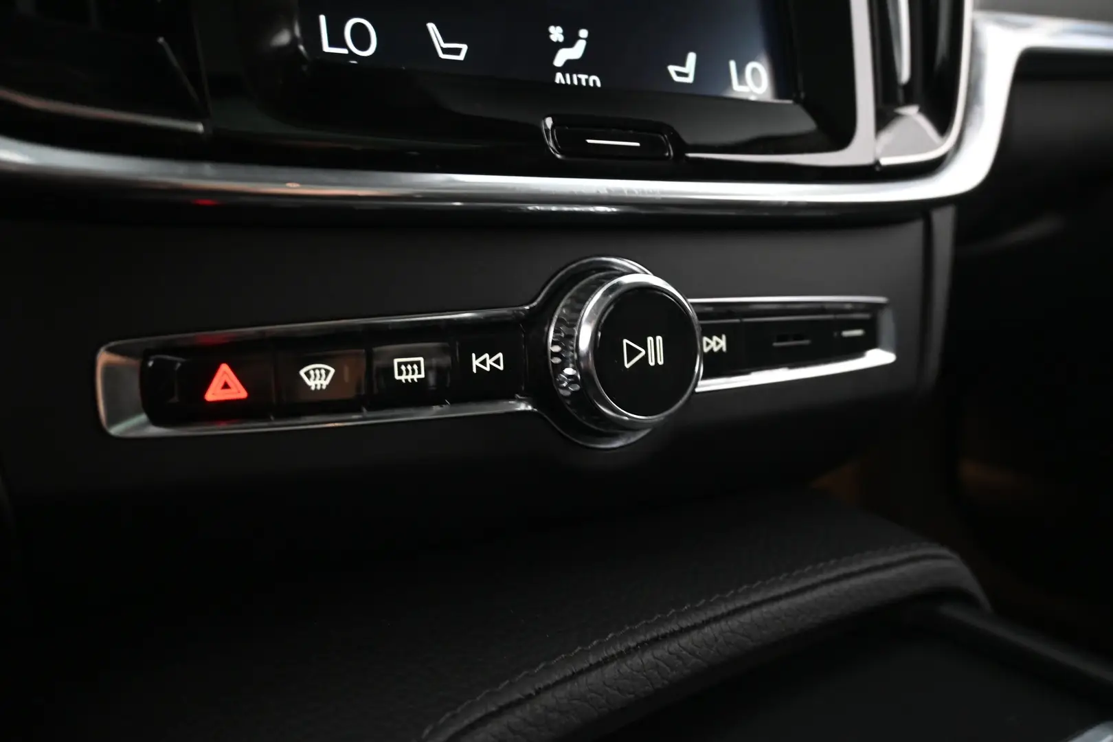 Car Image - 5ogyKY1defgSENwkC9DBAy